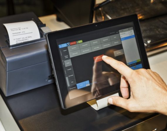 نظام نقاط البيع لإدارة الشركات في الرياض