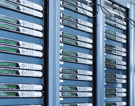 أهمية الاستضافة السريعة والآمنة لموقعك الإلكتروني في السعودية